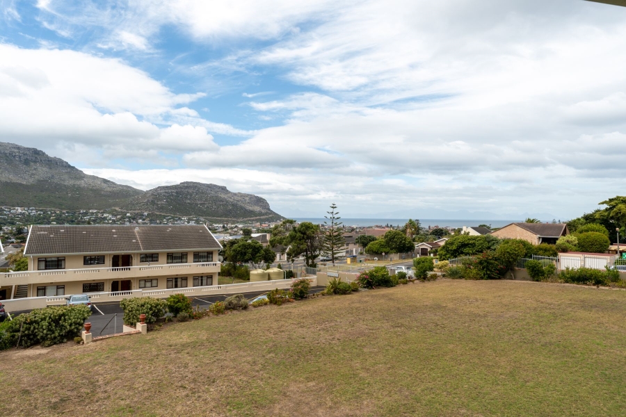 To Let 3 Bedroom Property for Rent in Fish Hoek Western Cape